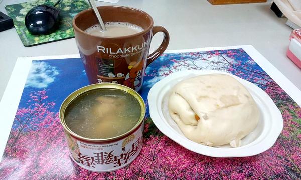 鴻展食品生技股份有限公司：鮮盒子-軒閣食品