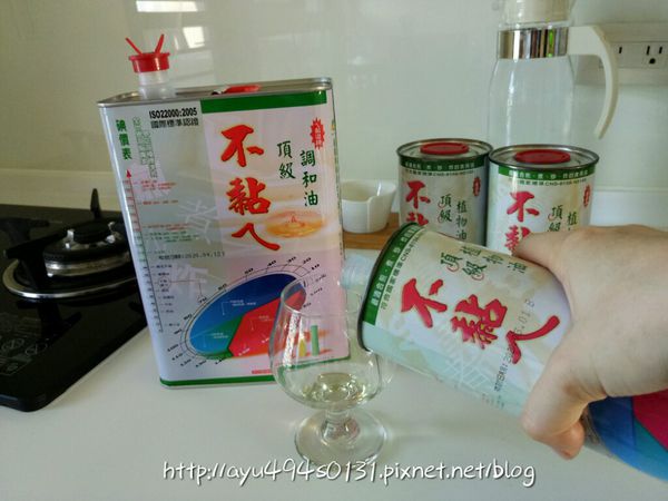 1499091183-493913992_n.jpg?v=1499091184