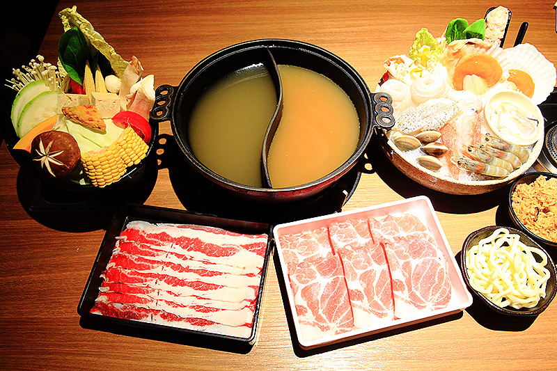 IMG_7014-cut-Sea-food-hot-pot.jpg