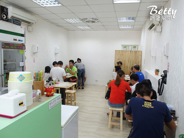 1499239160-2849216755_n.jpg?v=1499239213