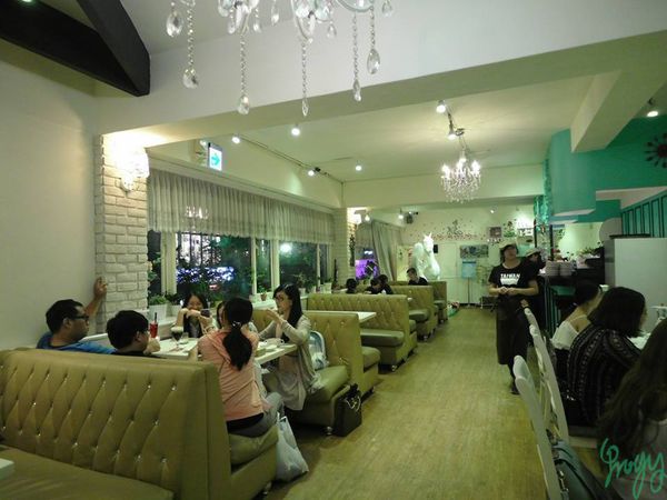 1501419345-860205973_n.jpg?v=1501419367