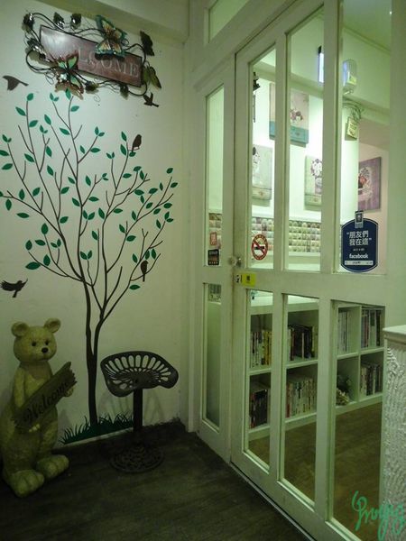 1501419346-72668824_n.jpg?v=1501419367