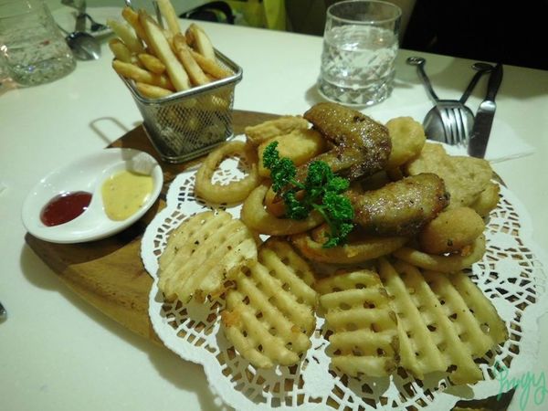 1501419349-3984478529_n.jpg?v=1501419367