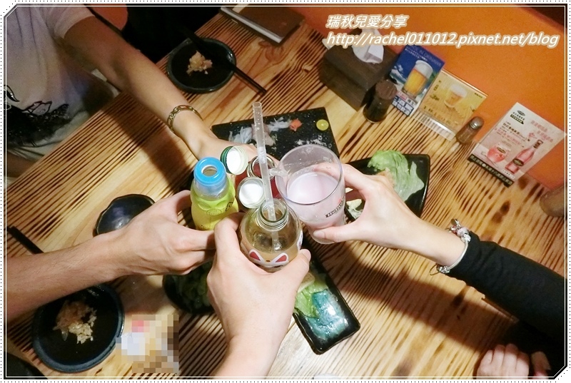 1501904840-2451643526.jpg?v=1501904843