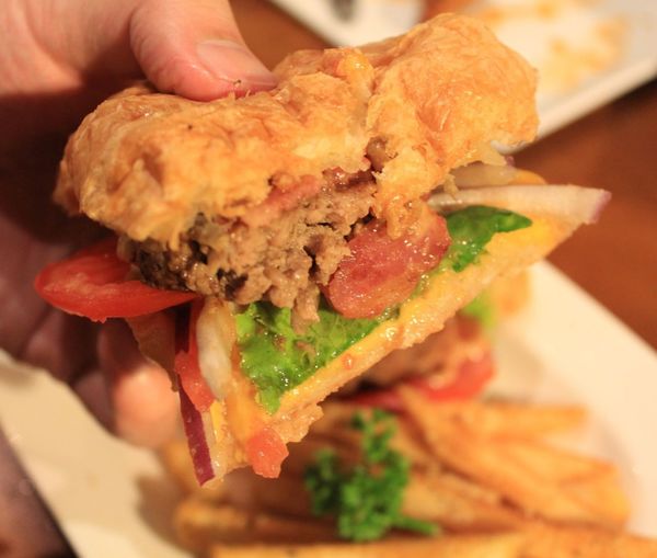 1502287772-1215618097_n.jpg?v=1502287773