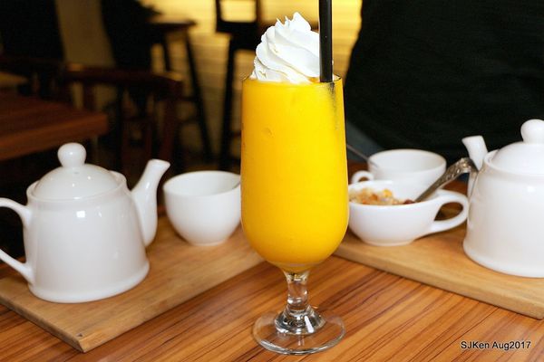 1502287935-592728489_n.jpg?v=1502291430