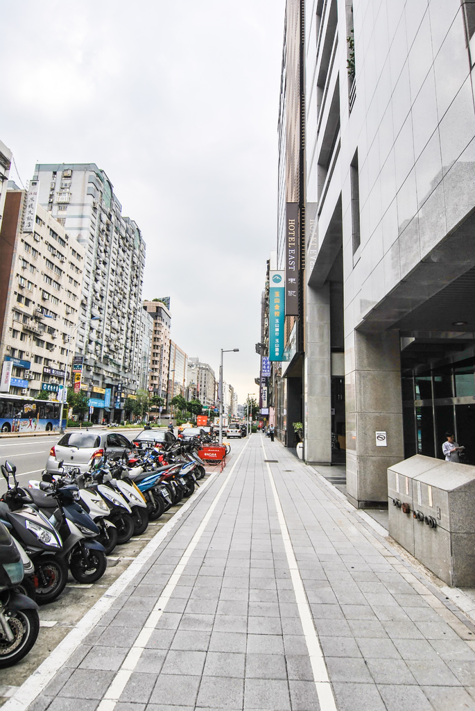 1503234063-1999488207_l.jpg?v=1503235827