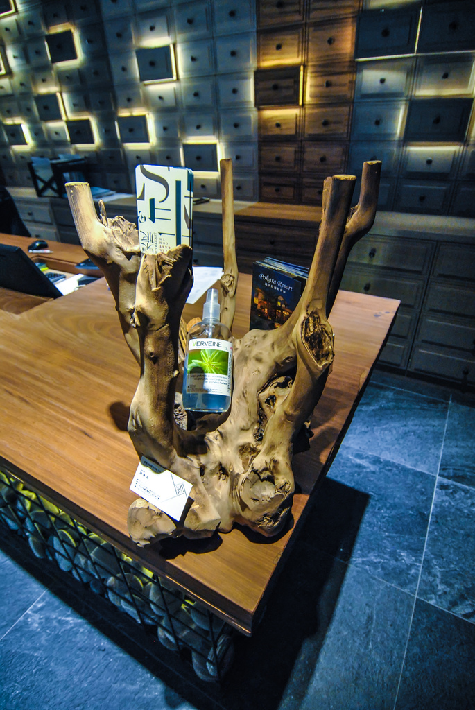 1503234173-4061018904_l.jpg?v=1503235829