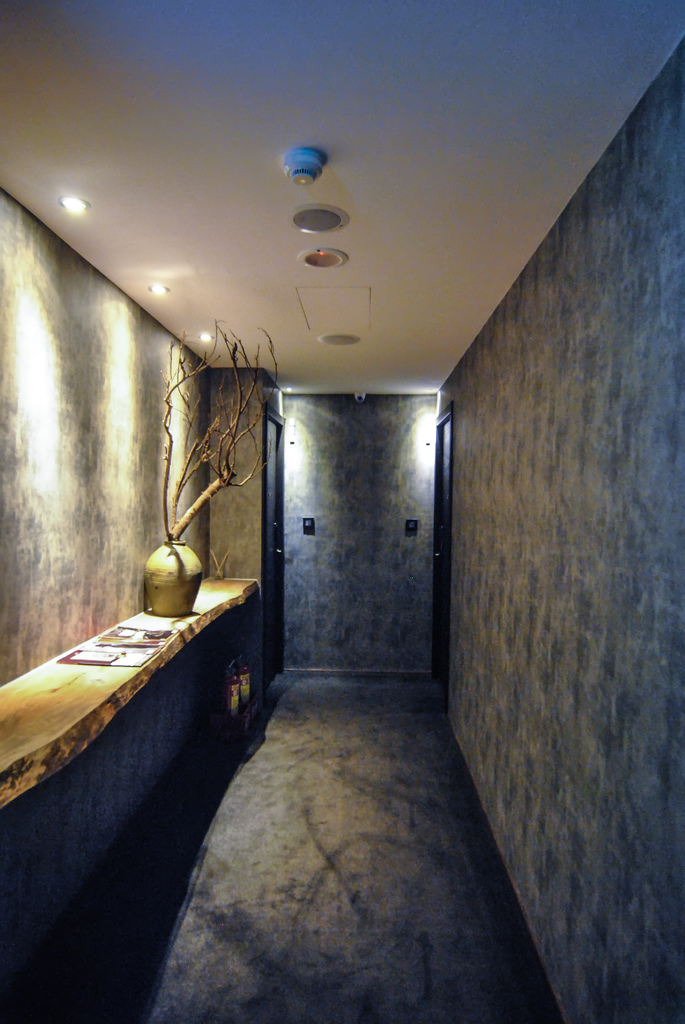 1503234260-2008993672_l.jpg?v=1503235830