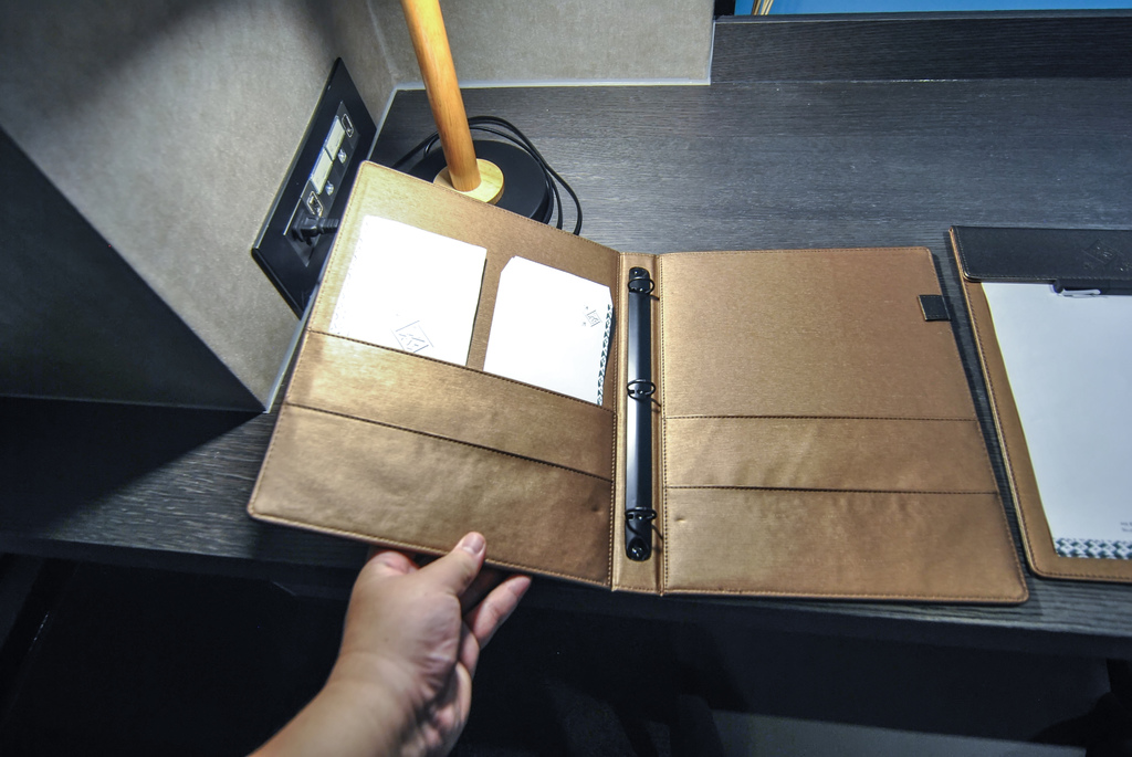 1503234336-3441715860_l.jpg?v=1503235832