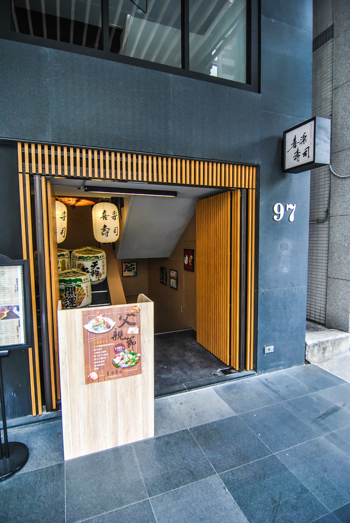 1503234072-3555903989_l.jpg?v=1503235827