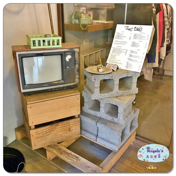 1501844349-402537741_n.jpg?v=1501844422