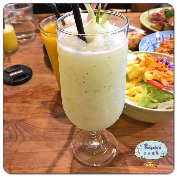 1501844388-3630210116_n.jpg?v=1501844423