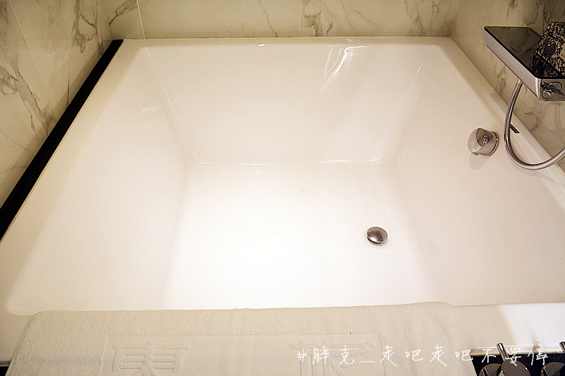 1503648945-273618048.jpg?v=1503648990