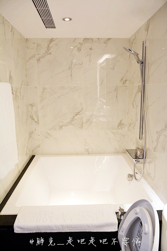 1503648934-241686198.jpg?v=1503648990