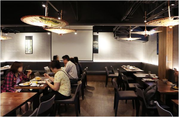 1503504511-2201340040_n.jpg?v=1503504518