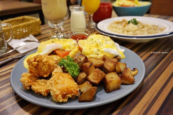 1503769239-531119445_n.jpg?v=1503769240