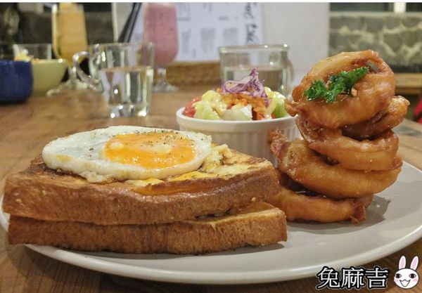 1501989806-757936166_n.jpg?v=1501990138