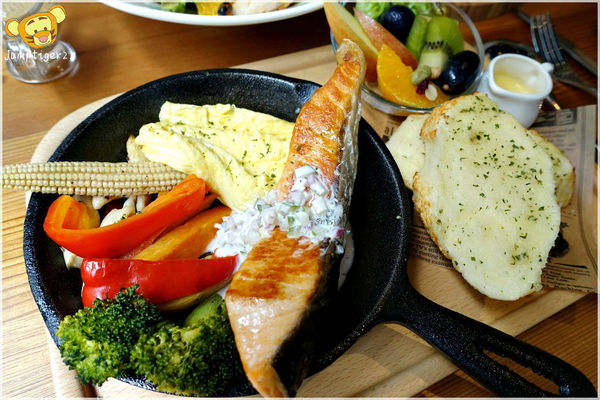 1504269130-2600721343_n.jpg?v=1504269237