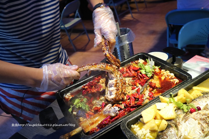 1502772341-213241862.jpg?v=1502772342