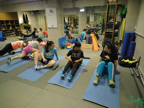 1505056741-2448941072_n.jpg?v=1505056742