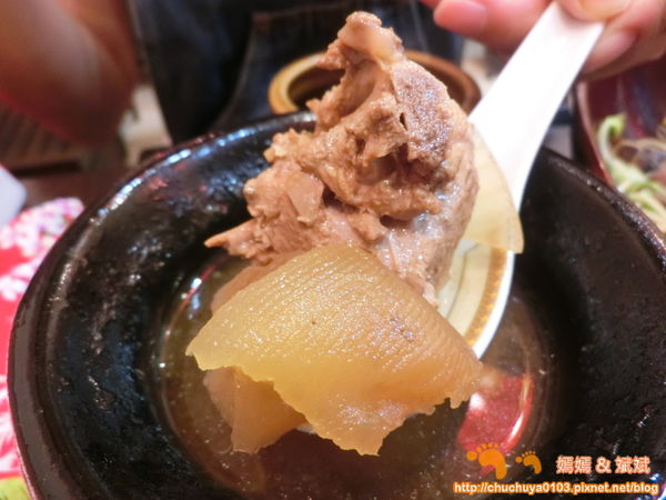 1505191079-1412531165_n.jpg?v=1505191149