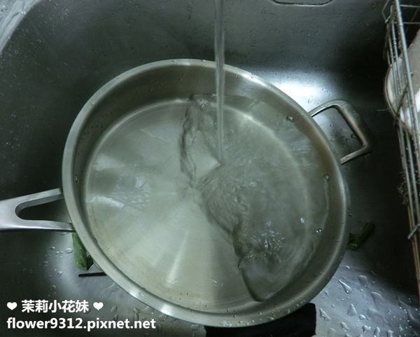 1505144088-2435671829_n.jpg?v=1505144178