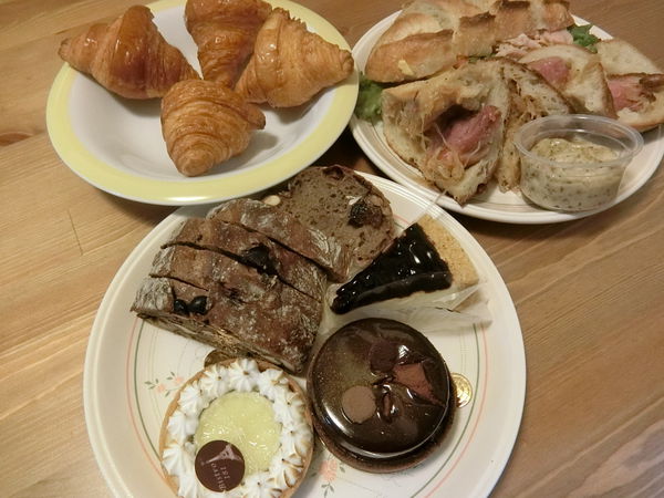 1510150376-3991514385_n.jpg?v=1510150377