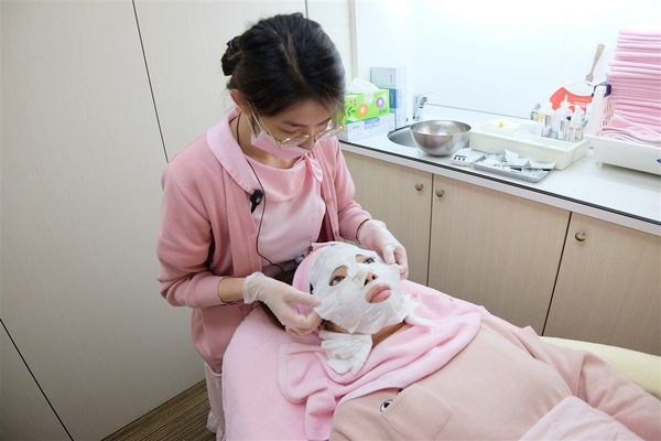 1514549608-228710922_n.jpg?v=1514549671