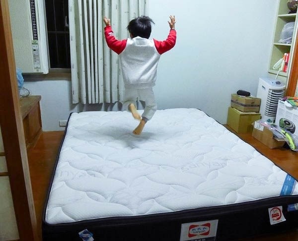 1514444934-911471461.jpg?v=1514444987