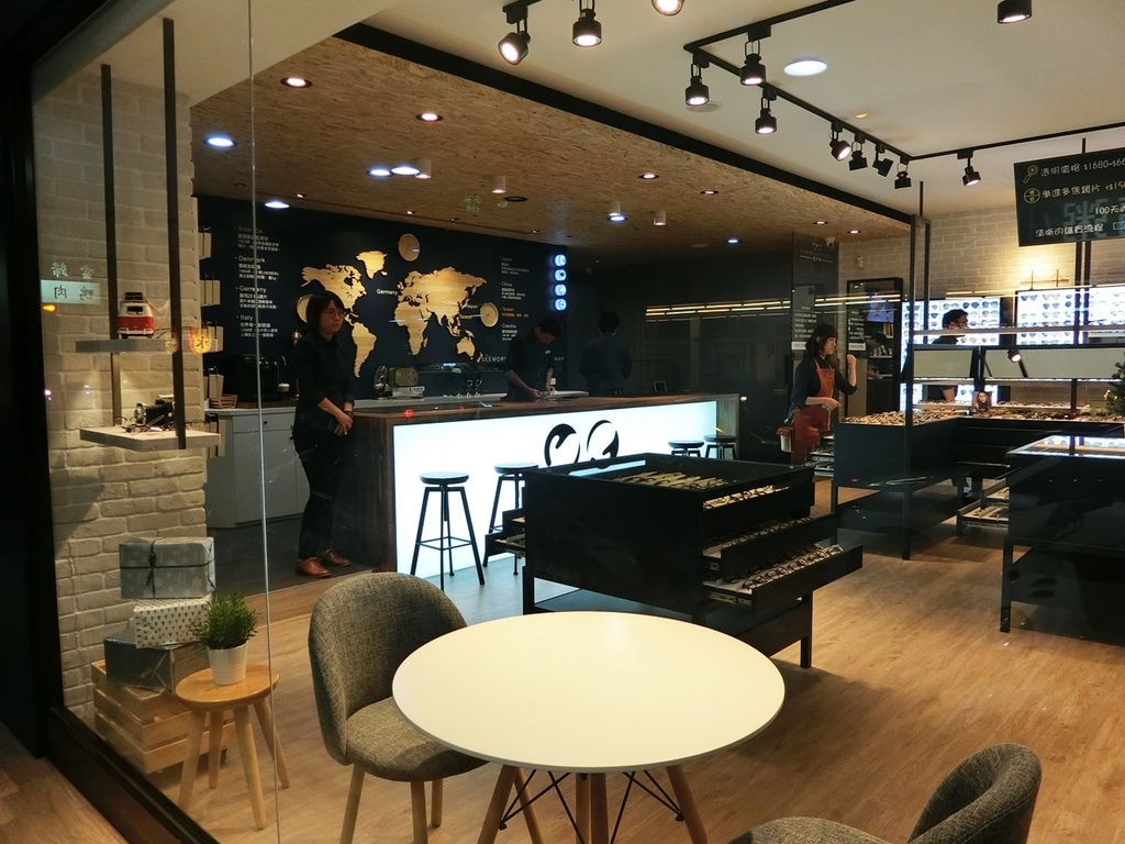 1515201788-2601702035_l.jpg?v=1515202452