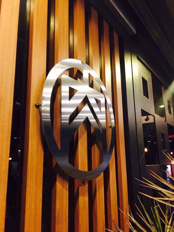 1516539565-255019034.jpg?v=1516539572