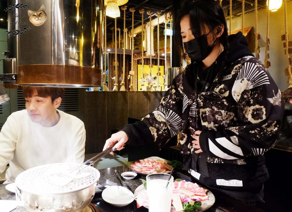 1517310351-2101996925.jpg?v=1517310394