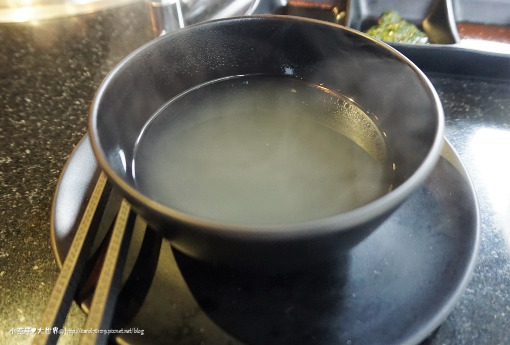 1516290636-3421269548_l.jpg?v=1516290641