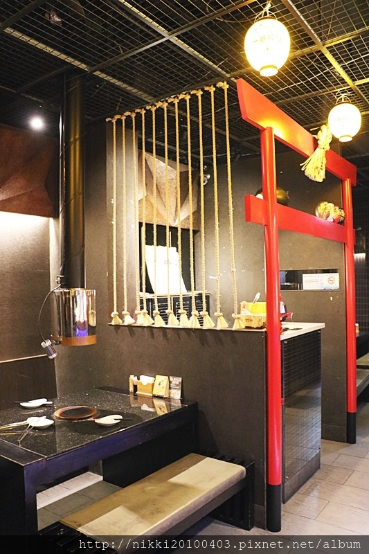 1515933498-3271532688.jpg?v=1515933612