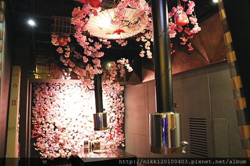 1515933497-102826698.jpg?v=1515933612