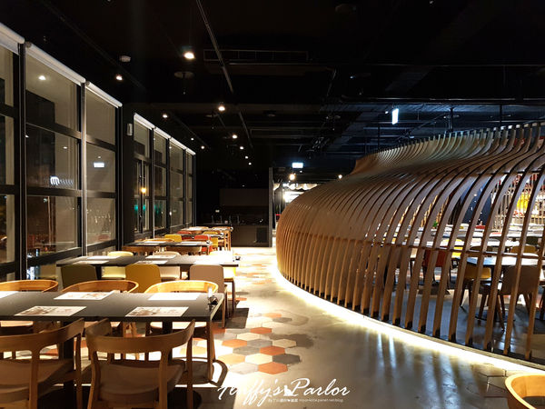 1516178016-588729613_n.jpg?v=1516178724