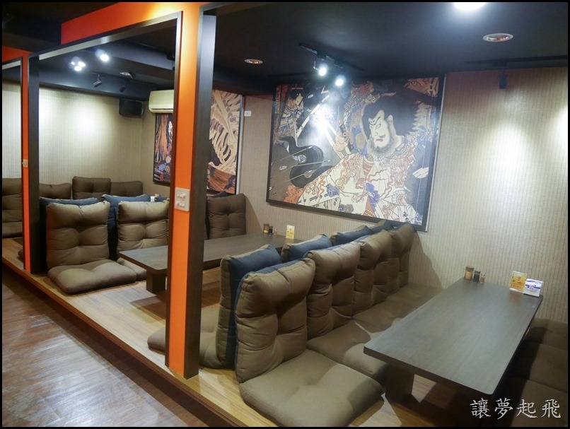 1516782230-365826501.jpg?v=1516782232