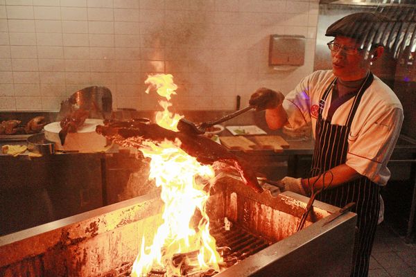 1515047469-677014792_n.jpg?v=1515047549