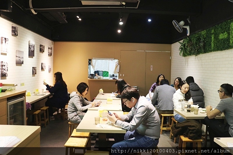 1514983194-3192943447.jpg?v=1514983203