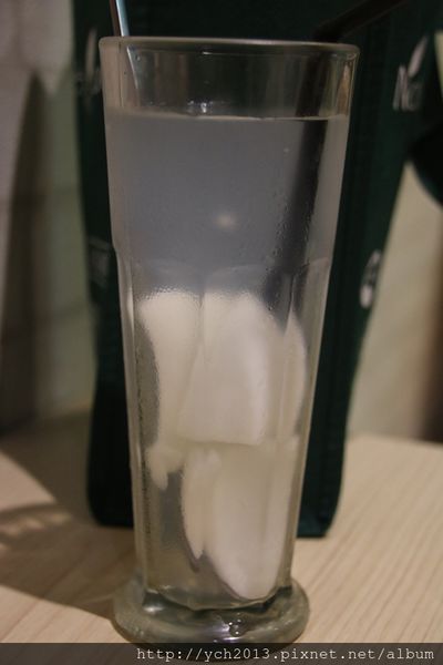 1515512720-1176994218_n.jpg?v=1515512873