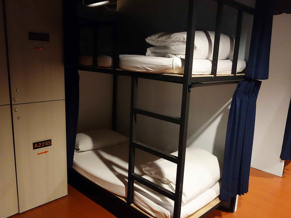 1517706000-2360882300_n.jpg?v=1517706479