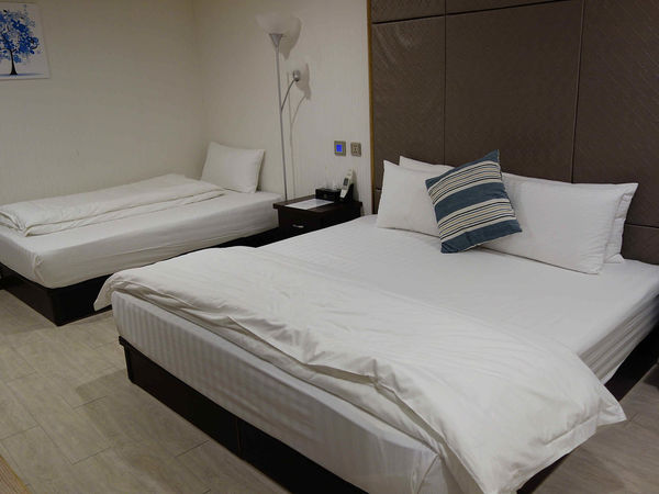 1517705993-151563173_n.jpg?v=1517706478