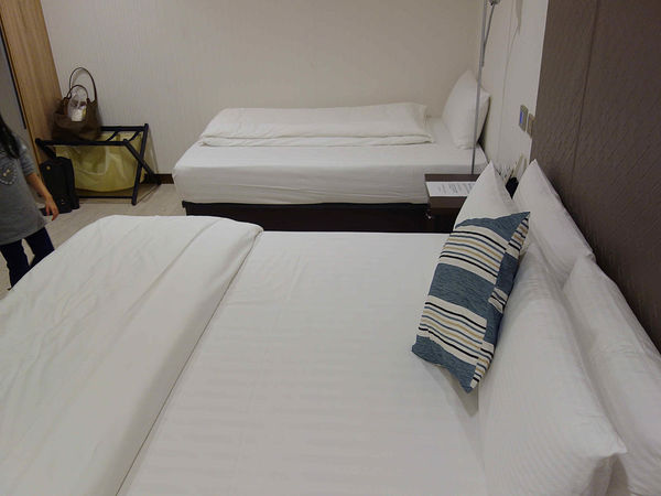 1517705993-3788579747_n.jpg?v=1517706479