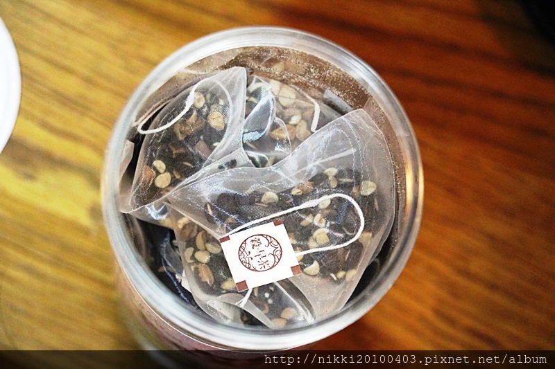 1517670519-905577288.jpg?v=1517670524