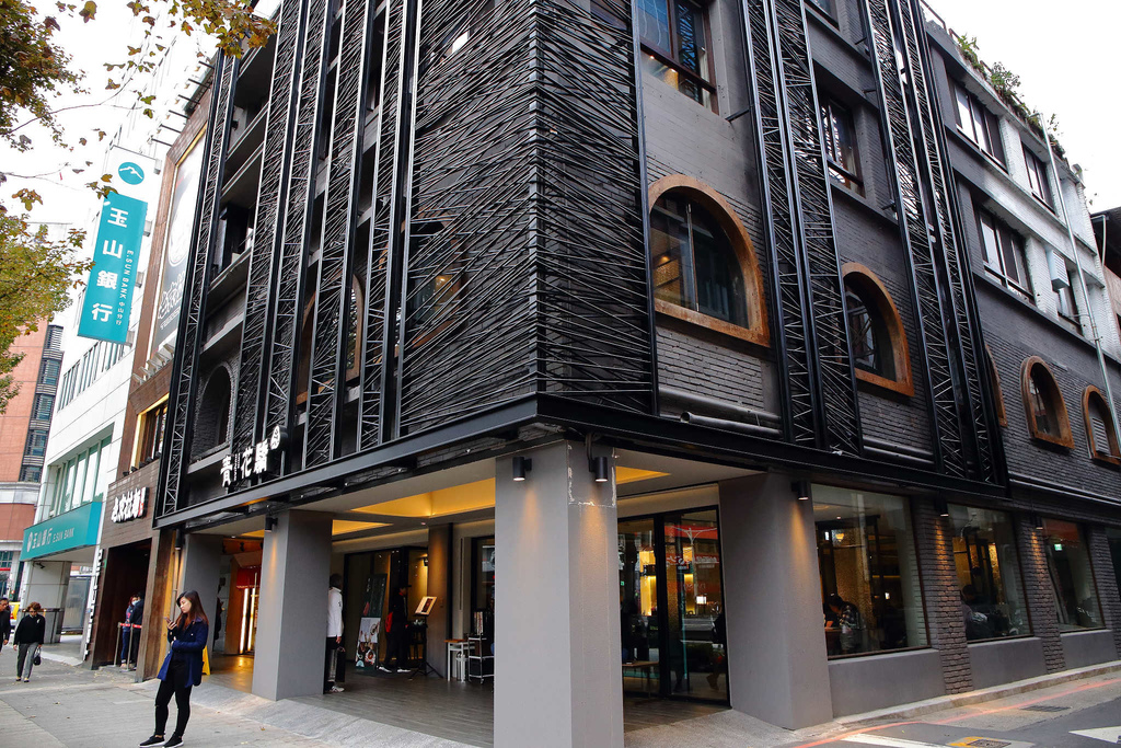 1519543226-525514523_l.jpg?v=1519543266