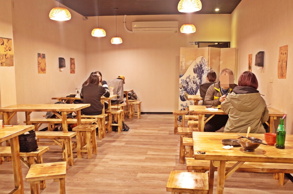 1518082978-574139839_l.jpg?v=1518082981