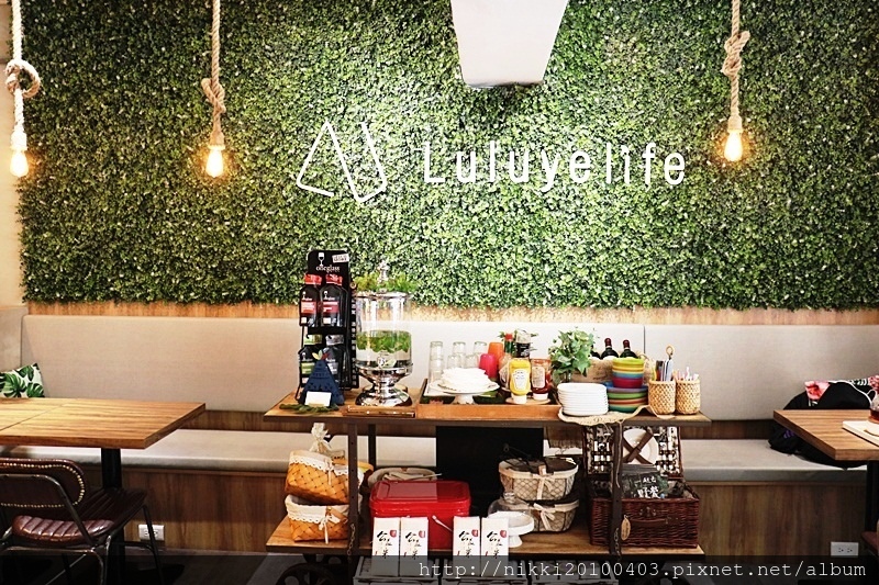 1523118788-3334109270.jpg?v=1523118812