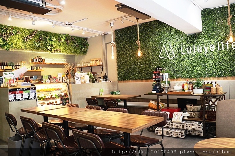 1523118788-1530114554.jpg?v=1523118812