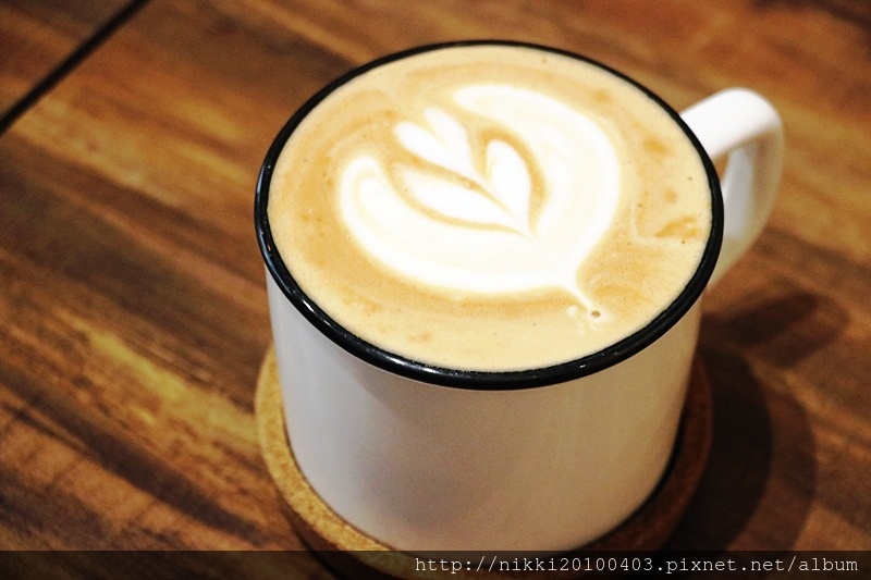 1523118793-688083820.jpg?v=1523118813